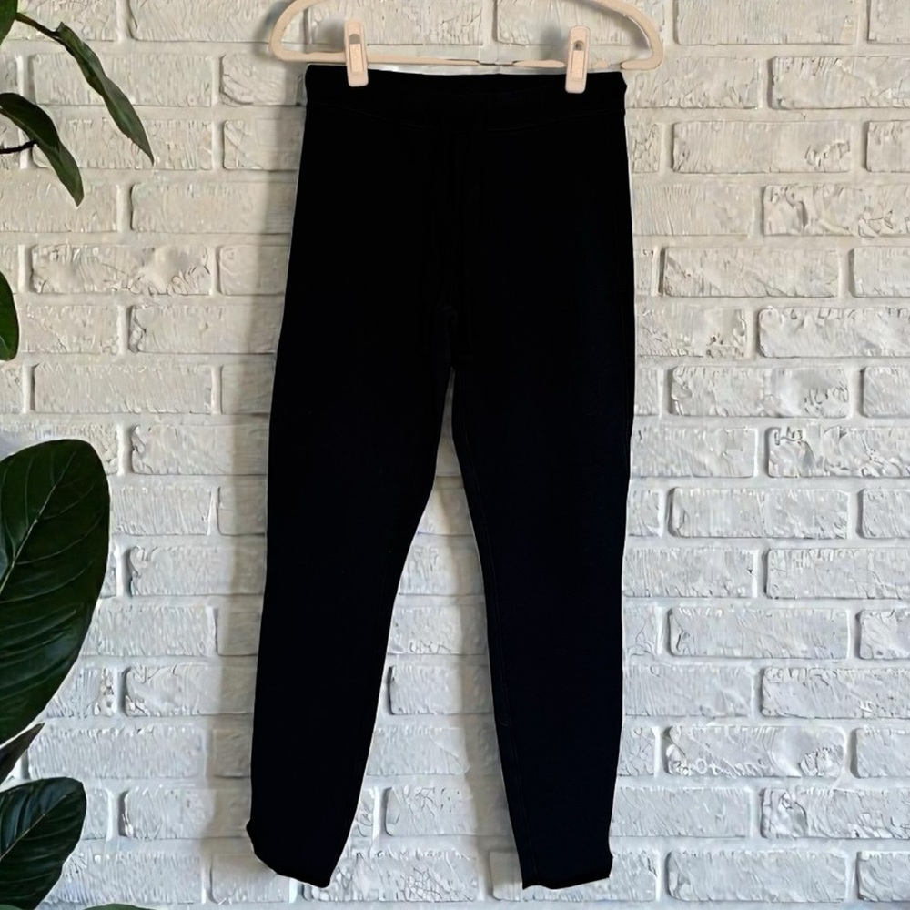 913 Frank & Eileen Christine Tulip Ankle Sweatpant British Royal Navy XS NWT